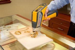 Jewelry analysis using a Thermo Scientific Niton XL2 analyzer