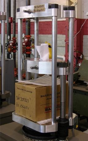 Tinius Olsen Super L stiff loading frame with aluminium crosshead