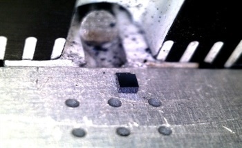 Utilizing Microline Indentation for Controlled Cleaving of Crystalline Materials