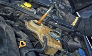 A Guide to Measuring Glycol Contamination in Oil