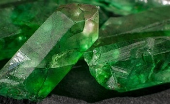 Determining Gemstone Authenticity with Laboratory Analysis