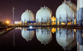 Cryogenic and LNG Applications for 9% Steel