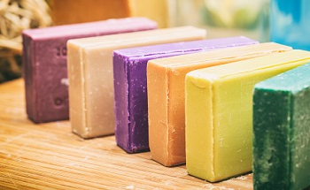 Determining Compounds in Cleaning Products with Raman Mapping
