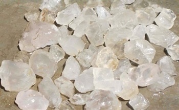 Determining the Amorphous Content in Glass and Quartz Mixtures