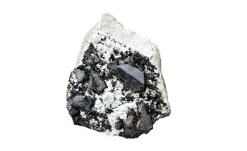 Using XRD for the Analysis of Ilmenite Ore Samples