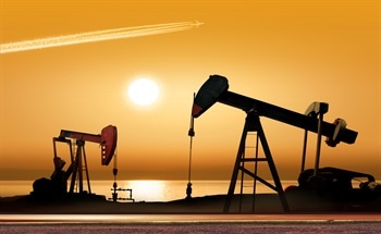 Using NMR to Explore the Effects of Nanoparticles on Heavy Oil