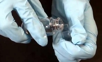 Enclosed Light Scattering Instruments and Goniometer Based Light Scattering Instruments - A Comparison