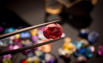Raman Spectroscopy Employment in the Jewelry Industry