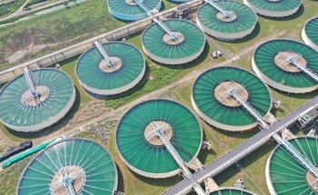 How are Advanced Energy Storage Materials Used in Solar Desalination?