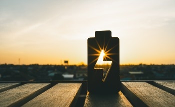 Can we Reconcile the Private and Public Sectors in the Battery Industry? Insights from Battery Show Speaker Ben Steinberg