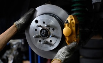 Applications of Gold in Automotive Engineering