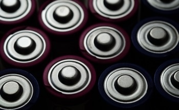 Zinc-Carbon vs. Alkaline Batteries: Which One Performs Better?