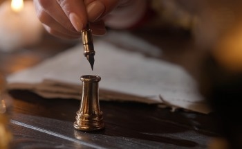 Analytical Techniques Reveal History’s Tracked Changes