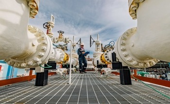 Raman Spectroscopy in Upstream, Midstream, and Downstream Operations