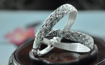 How Much Silver is in Silver Jewelry?