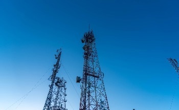 Circuit Protection Needs in Server Rack Power Distribution Units