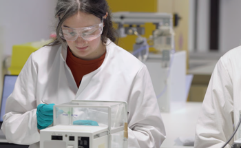 How to Choose the Best Powder Dosing Method for Accurate Results