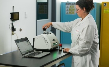 Industrial Applications of FTIR and Raman Spectroscopy