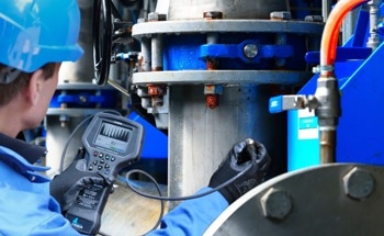 How Ultrasonic Thickness Gauging Reduces Asset Failures