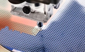 Using SWIR Imaging in Semiconductor Inspection