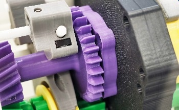 Engineering Plastic Gears: How Material Choice Controls Wear, Noise and Service Life