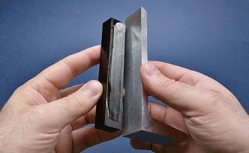Epoxy Adhesive EP21TDC-2 Resists Vibration and Thermal Shock