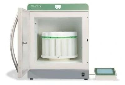 ETHOS X: Microwave extraction system for environmental laboratories