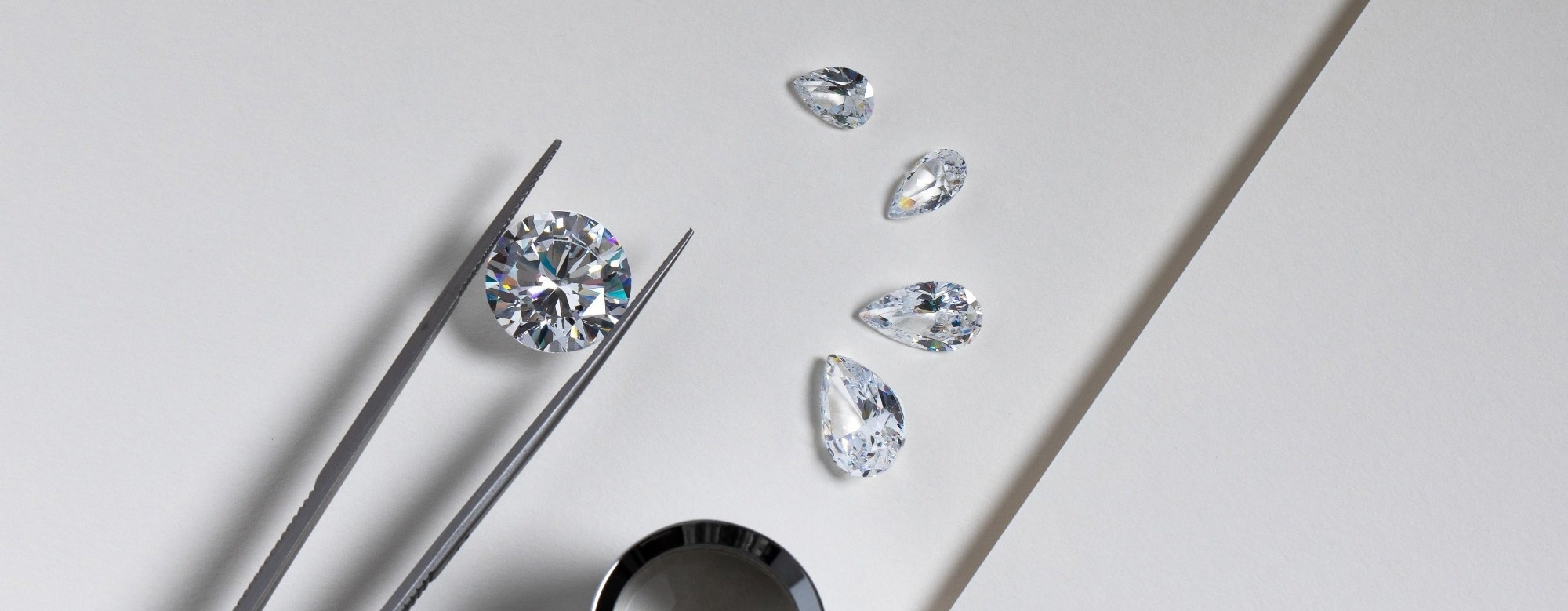 Polarization Imaging Distinguishes Natural Diamonds From CVD-Grown Counterparts
