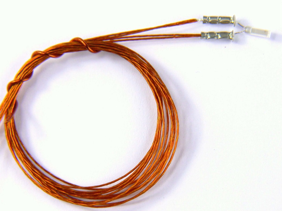 Solder-free crimp connection to Kapton insulated wire