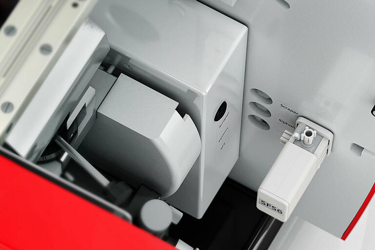 Powerful High-End AAS Device: contrAA 800