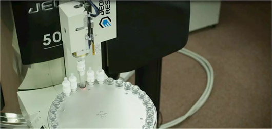 Sample is loaded from any slot of auto sample changer