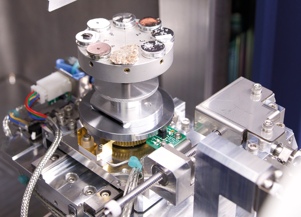 FlexSEM II Scanning Electron Microscope: Super-Compact VP-SEM