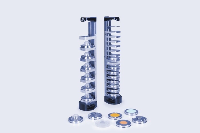 Sampler changer option for the XY Stage.