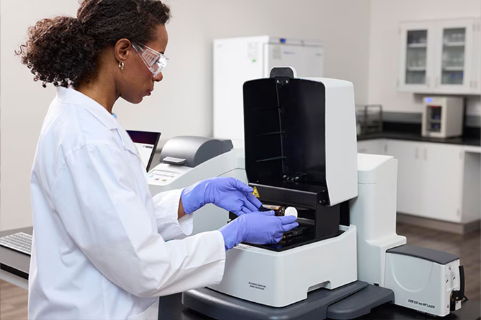 Thermo Scientific’s DXR3 SmartRaman+ Spectrometer for Quality Control