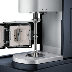The ARES-G3 Rheometer product image close up of chamber.