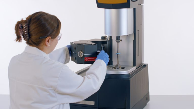 Female scientists using the Waters TA Instruments ARES-G3 Rheometer