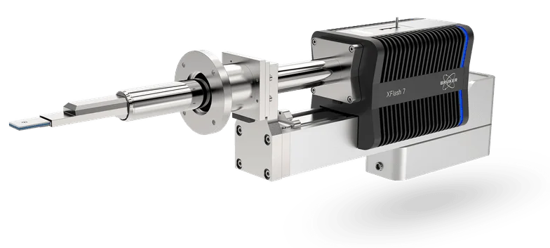 The XFlash® FlatQUAD 2L is a unique four-channel annular detector that sits between the sample and SEM pole piece to maximize EDS signal collection whilst enabling simultaneous BSE imaging.
