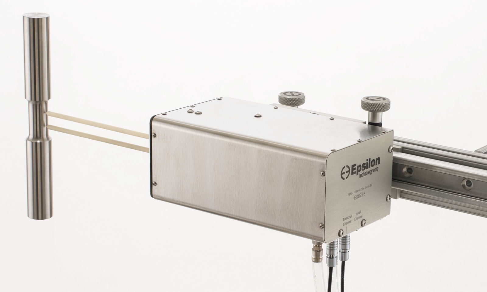7650A High Temperature, Low Strain, Extended Performance Capacitive Extensometers (1200 °C or 1600 °C) Compatible with Materials Testing Furnaces or Induction Heating