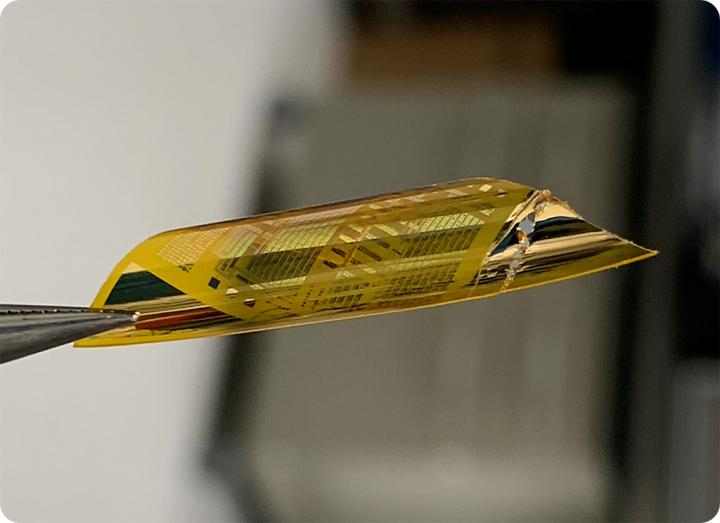 Thin-film transistors made from metal oxides have useful properties, including optical transparency and high charge-carrying capacity, and they are increasingly being used in organic light-emitting diode displays