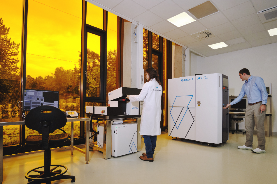 Nanoscribe Opens its New Microfabrication Experience Center