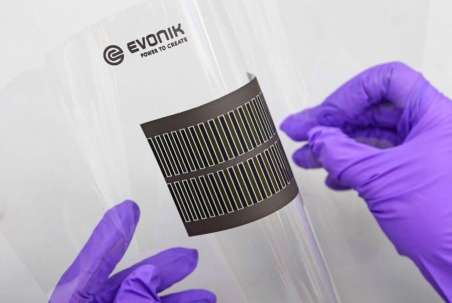 InnovationLab and Evonik Partner on First Fully Printed Rechargeable Batteries for Flexible Printed Sensors