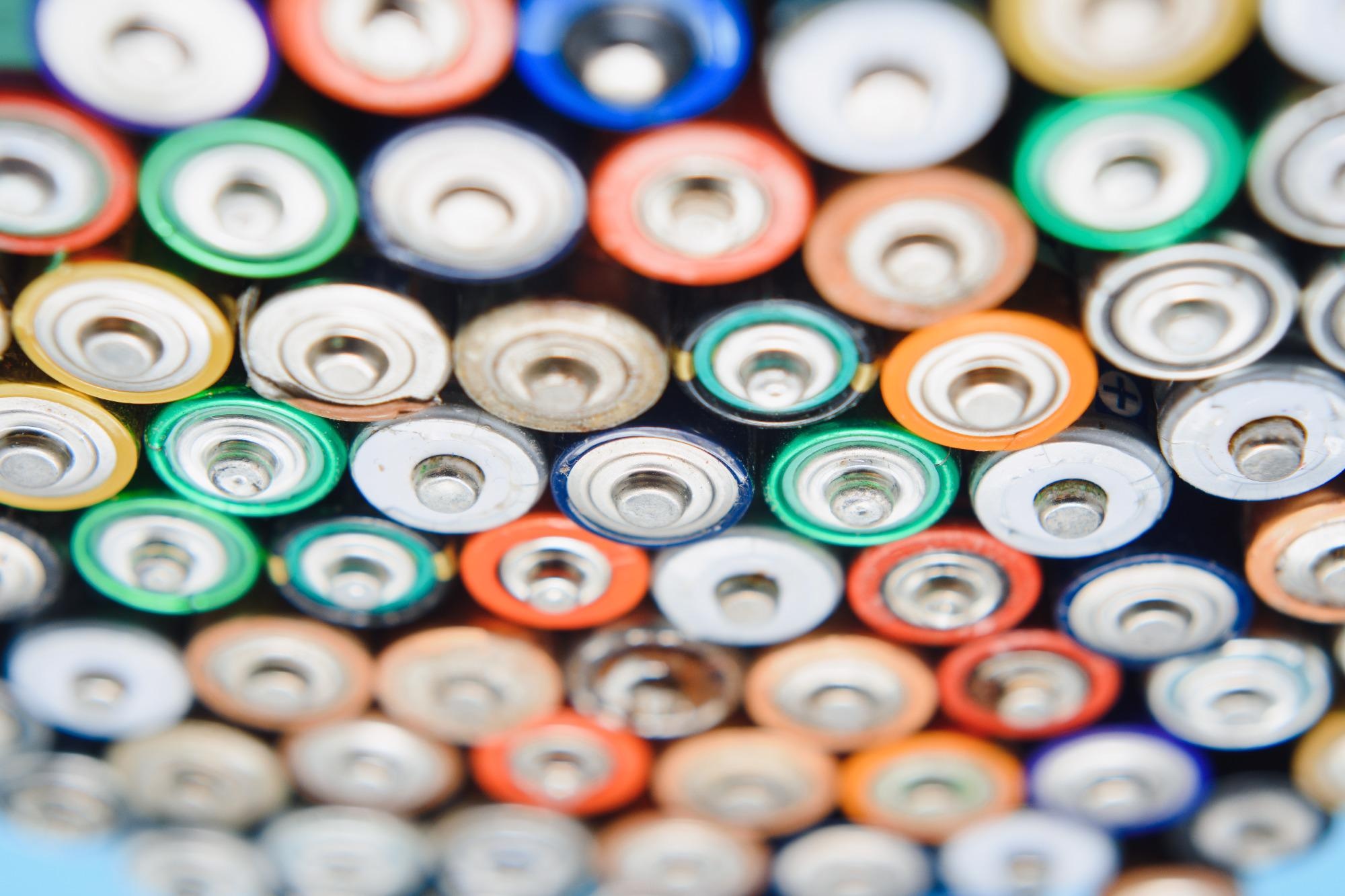 New Battery can Charge 10 Times Faster than Traditional Lithium-Ion Battery