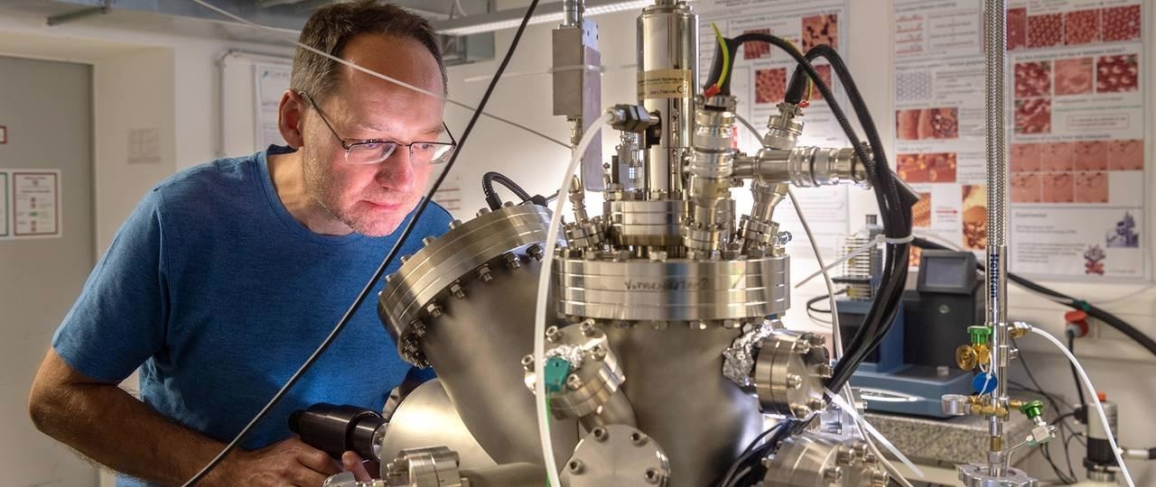 New Method to Manufacture Ultrathin 2D Polymers.
