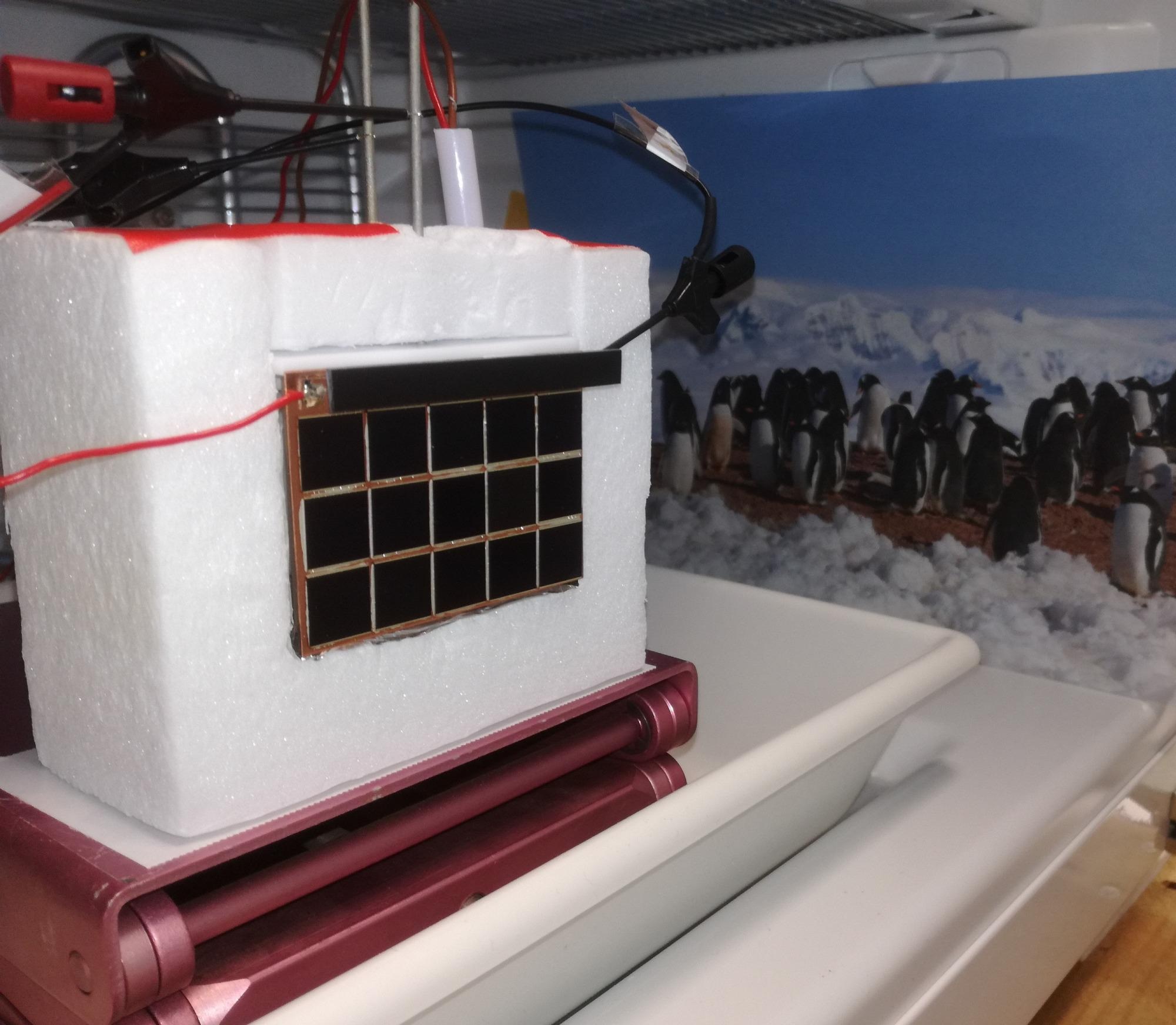 New Approach to Produce Hydrogen at the South Pole Using Sunlight.