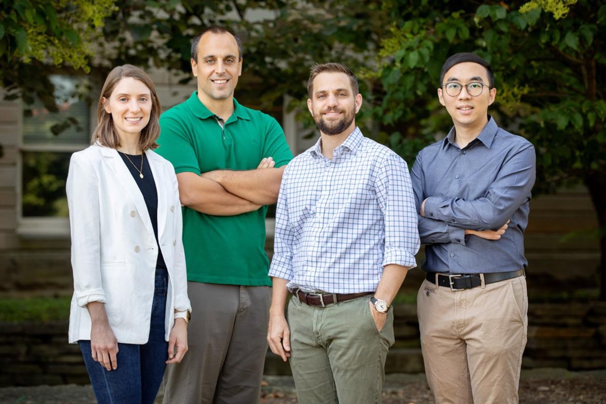 Sustainable Water-Resistant Coating Made Using Ultrathin Self-Healing Polymers.