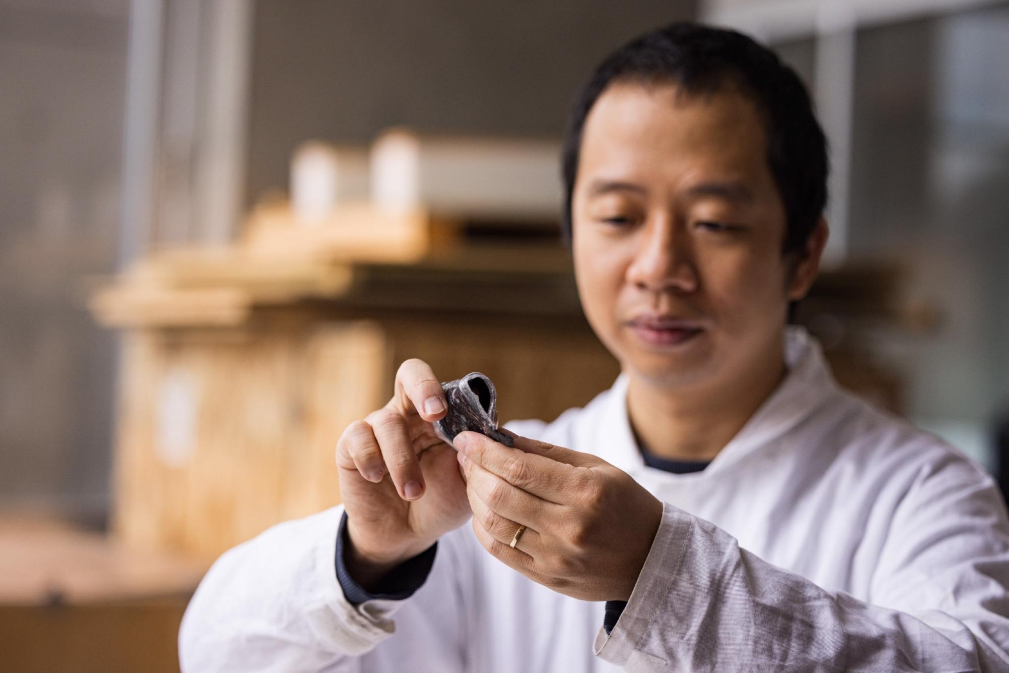 Researchers Develop First Flexible and Washable Battery.