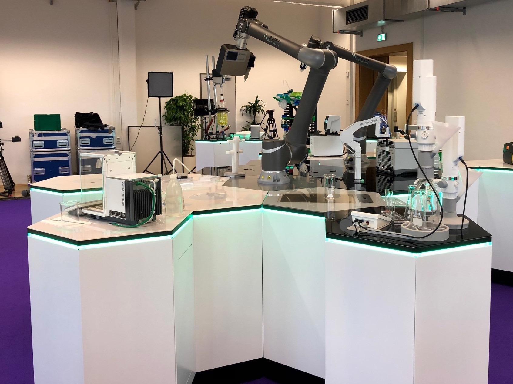 analytica 2022 - Your Path to Laboratory 4.0