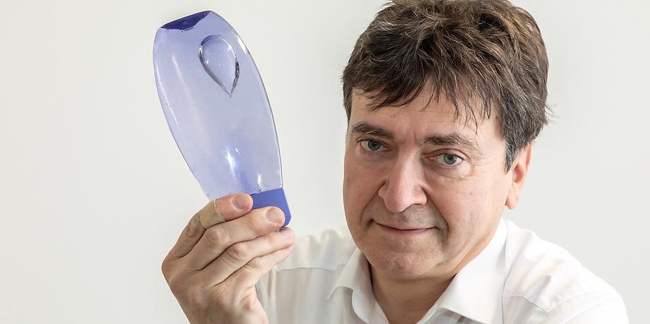 Study Analyzes the Cause of Faster Bubble Motion.