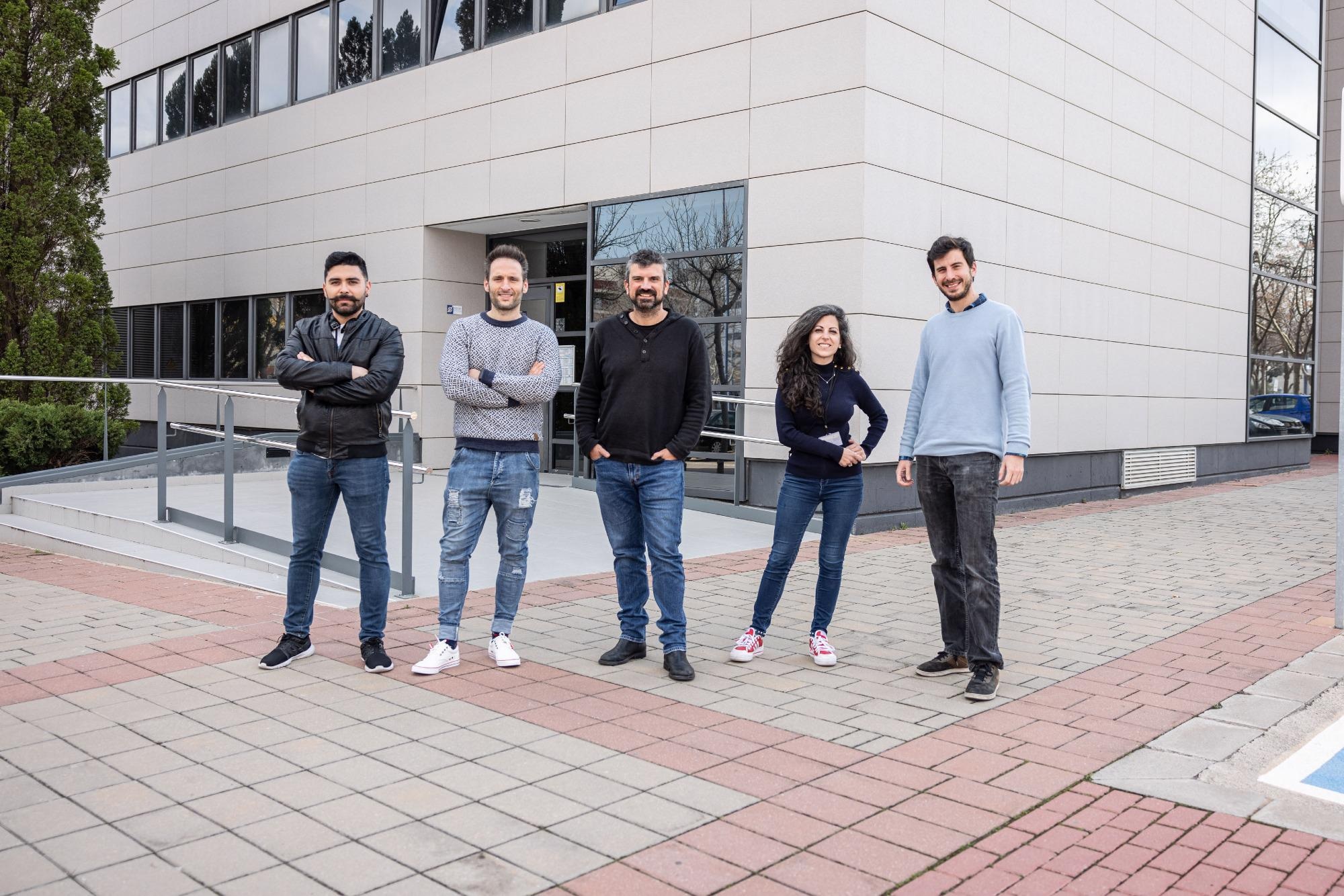 Researchers Develop Highly Efficient Unencapsulated Sn-Perovskite Solar Cells.