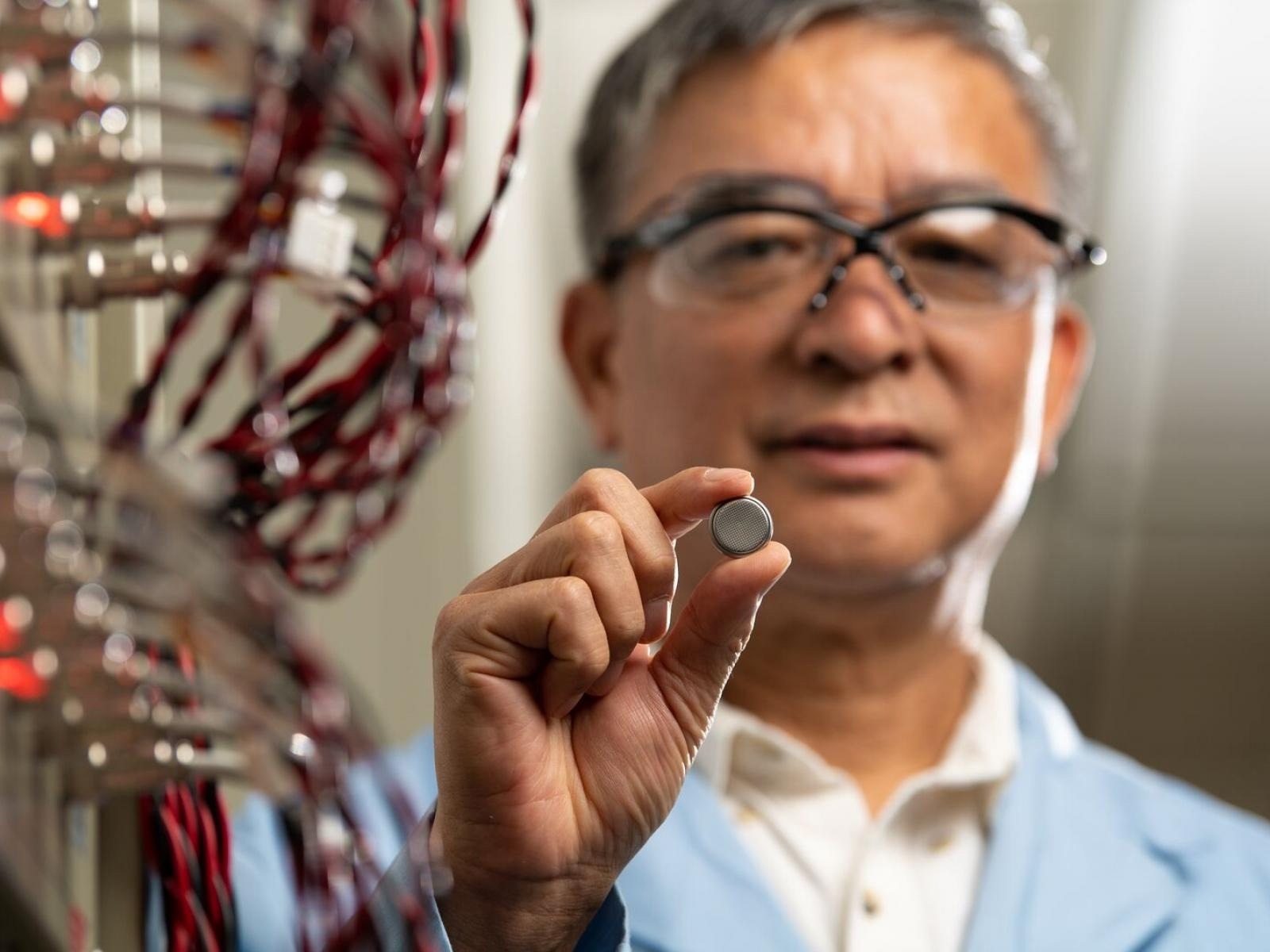 Longer Lasting Sodium-Ion Batteries with Extended Durability